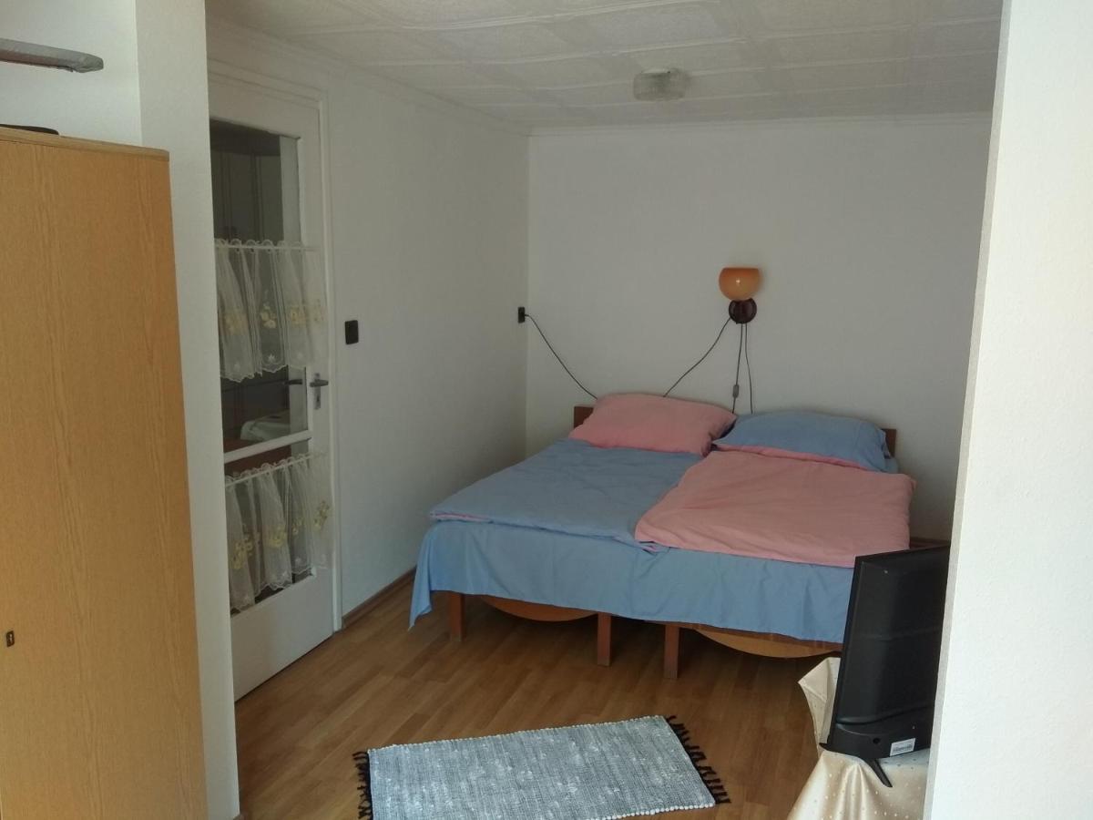 Amira Apartman バラトンレッレ エクステリア 写真